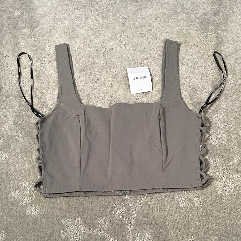Forever 21 Army Green Sleeveless Crop Top